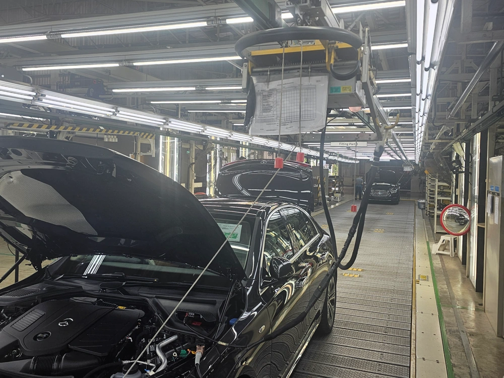 MB-manufacturing-battery-charging