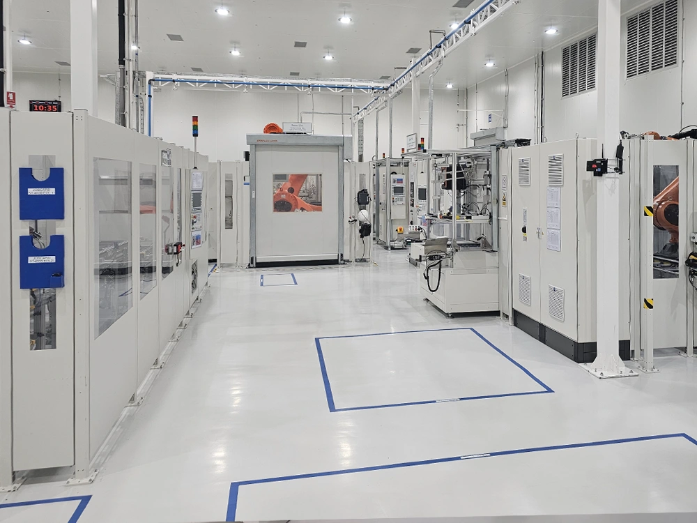 TESM-Baumann-battery-line